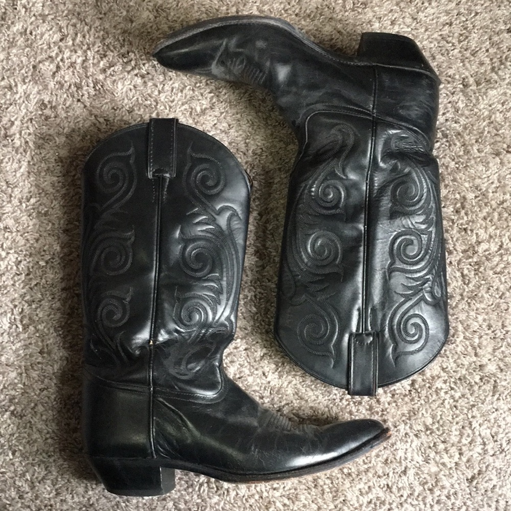 Black Cowboy Boots